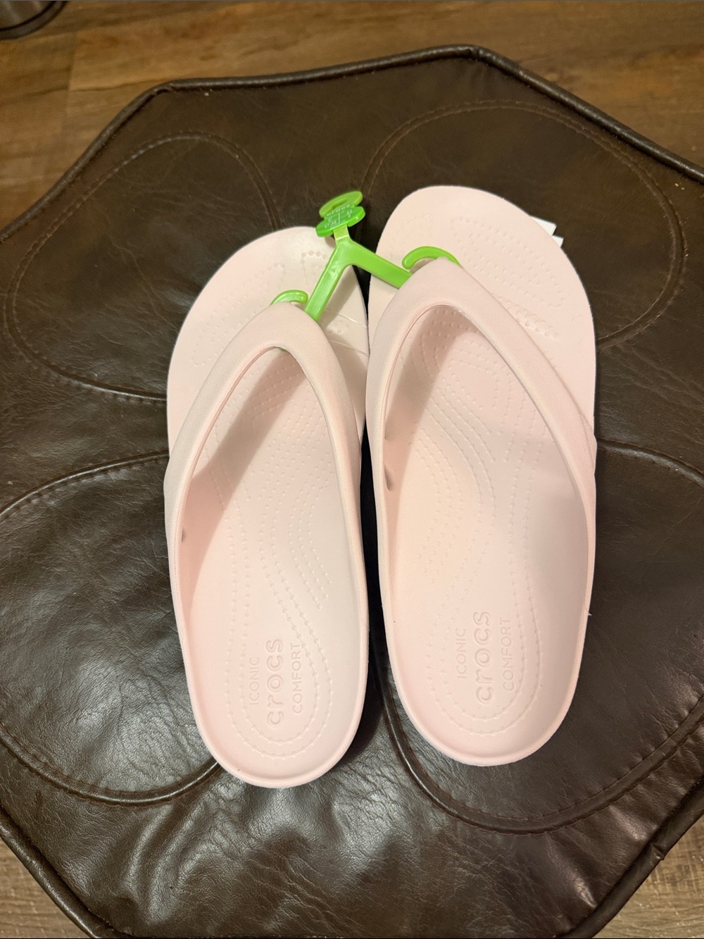 CROCS Women's Light Pink Flip Sandals